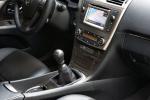 Toyota Avensis SW 2011 года